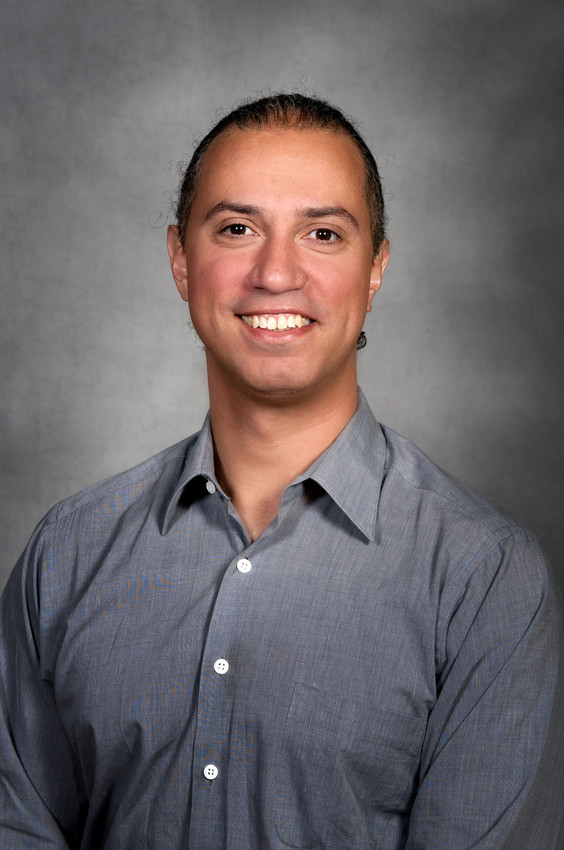 Dr. Steve Poelzing
